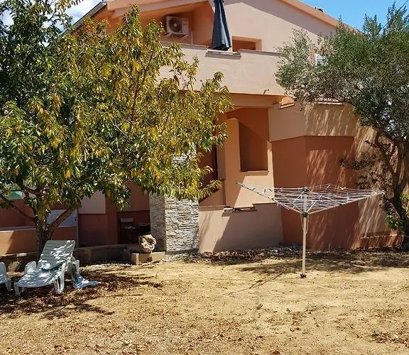 In With Air Conditioning, Wifi, Washing Machine, Dishwasher فرسي