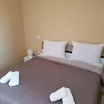 In With Air Conditioning, Wifi, Washing Machine, Dishwasher Apartament Vrsi
