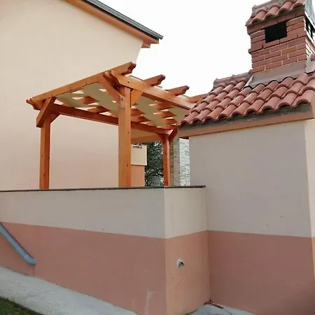 In With Air Conditioning, Wifi, Washing Machine, Dishwasher * Vrsi