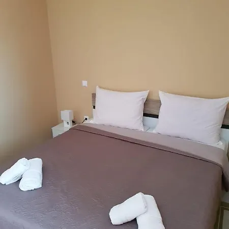 In With Air Conditioning, Wifi, Washing Machine, Dishwasher Apartment Vrsi