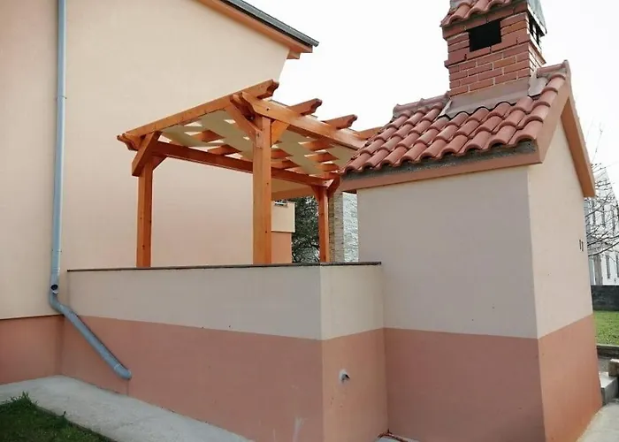 In With Air Conditioning, Wifi, Washing Machine, Dishwasher * Vrsi