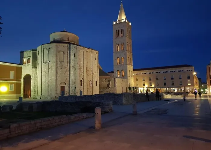 Lägenhet In With Air Conditioning, Wifi, Washing Machine, Dishwasher Vrsi